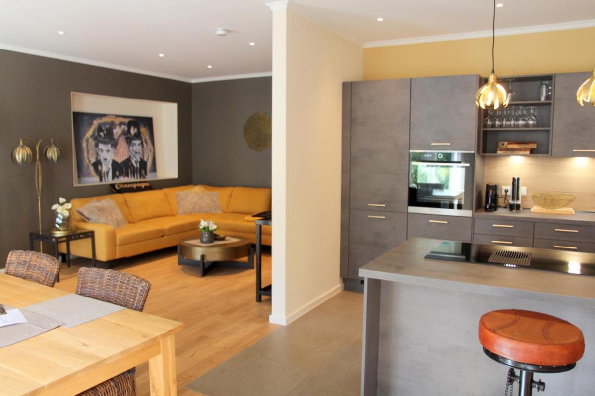 Moselromance - Luxusapartment - Grosse Terrasse - Ruhige Lage Traben-Trarbach Kültér fotó