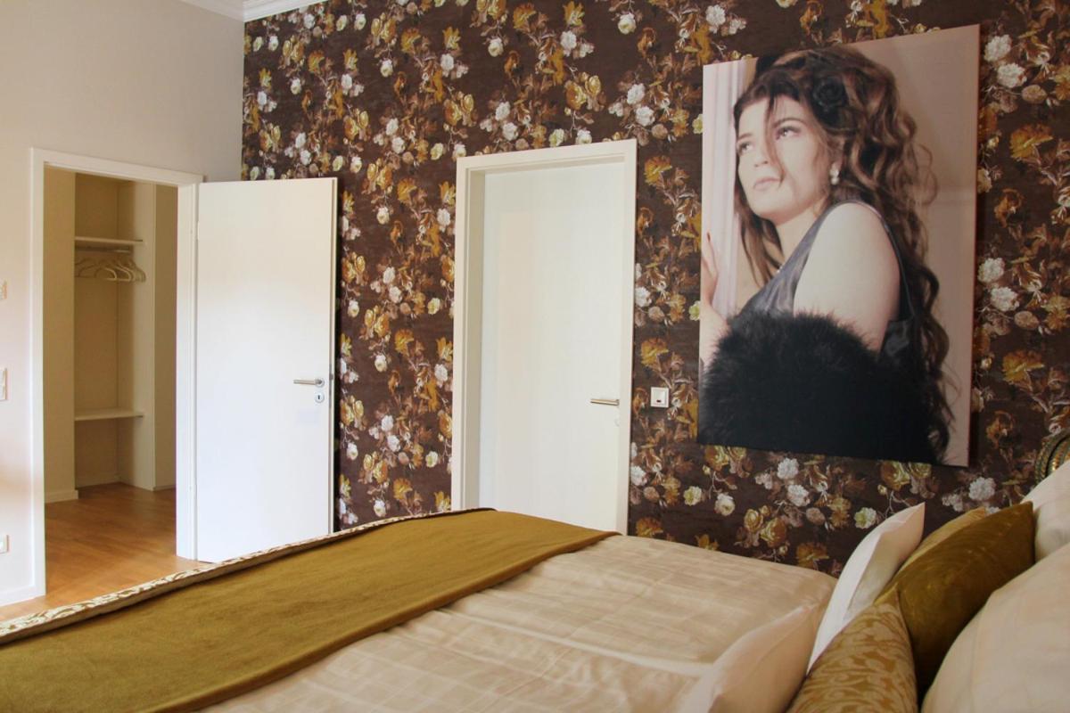 Moselromance - Luxusapartment - Grosse Terrasse - Ruhige Lage Traben-Trarbach Kültér fotó